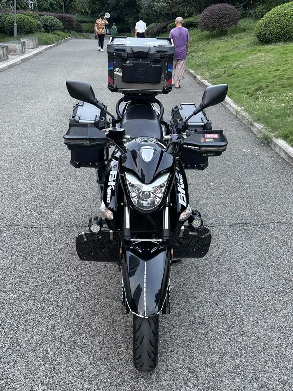 二手豪爵铃木骊驰 GW250
