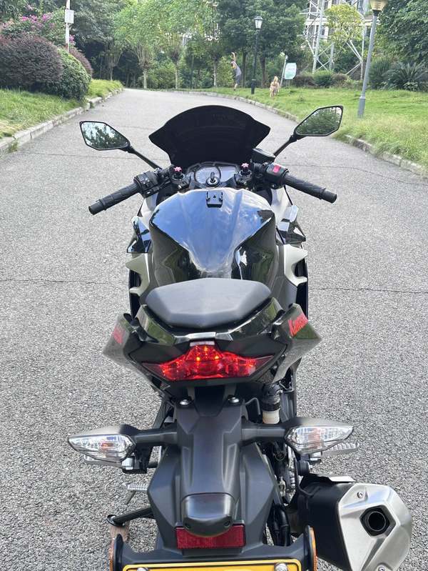 二手川崎Ninja 400