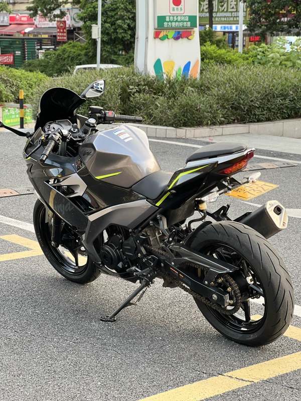 二手川崎Ninja 400