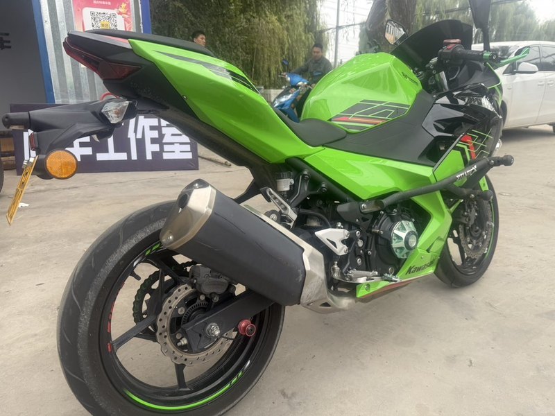 二手川崎Ninja 400