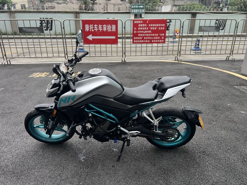 二手春风250NK
