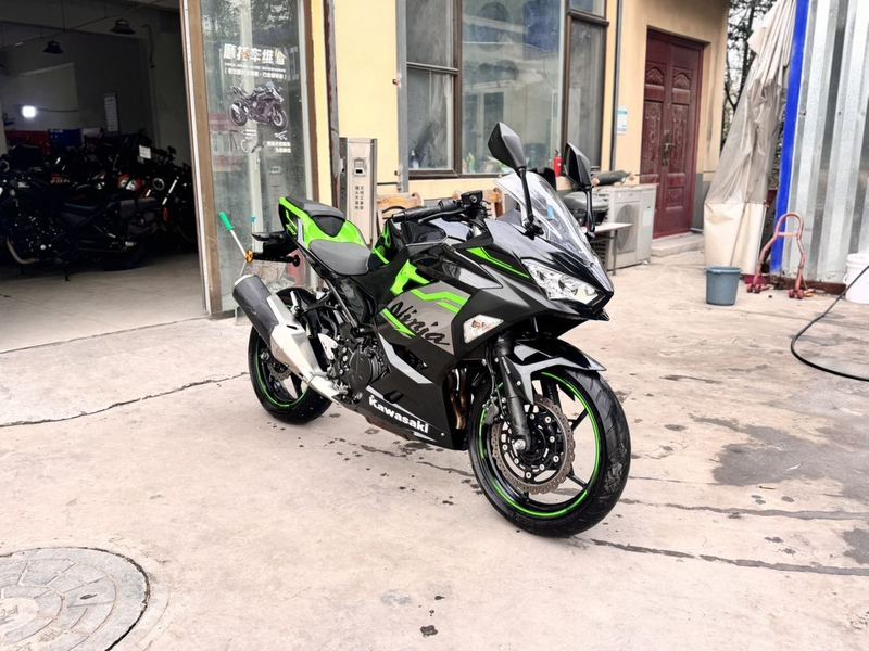 二手川崎Ninja 400