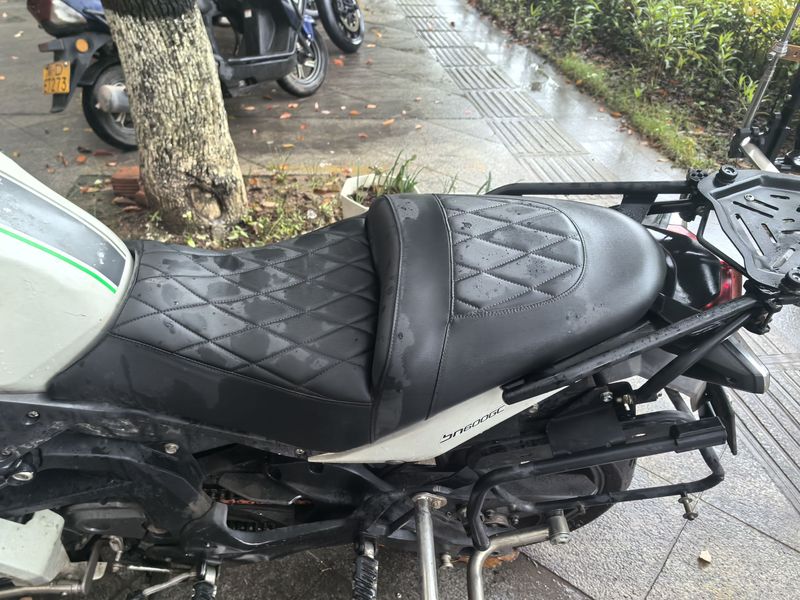 二手贝纳利600GC