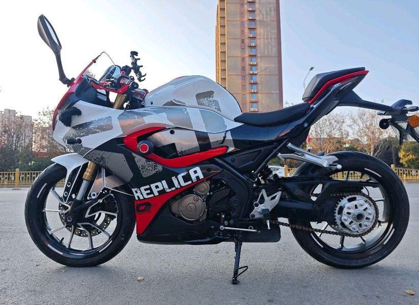 二手QJMOTOR赛250