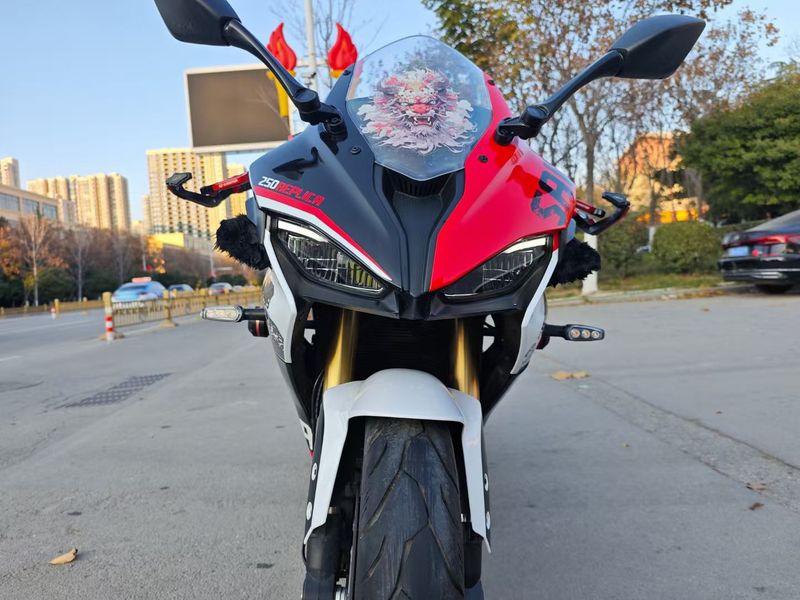 二手QJMOTOR赛250