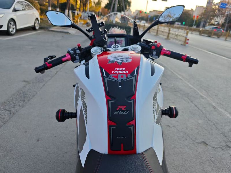 二手QJMOTOR赛250