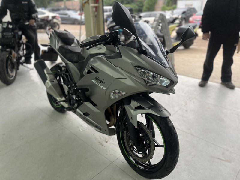 二手川崎Ninja 400