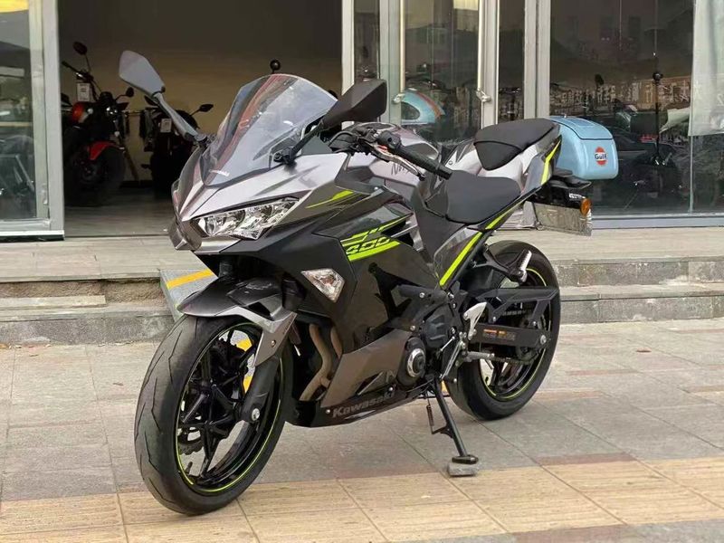 二手川崎Ninja 400