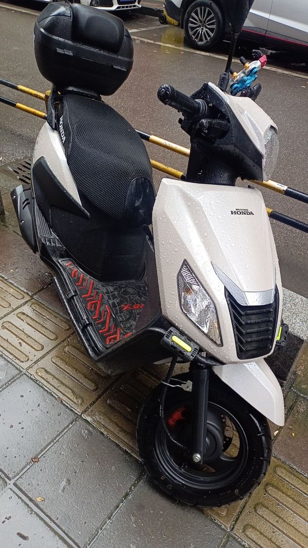 二手五羊本田NB-X