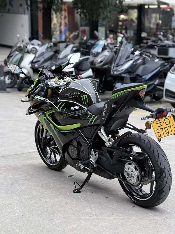 二手QJMOTOR赛250