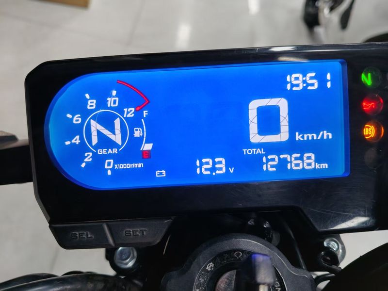 二手本田CB400F