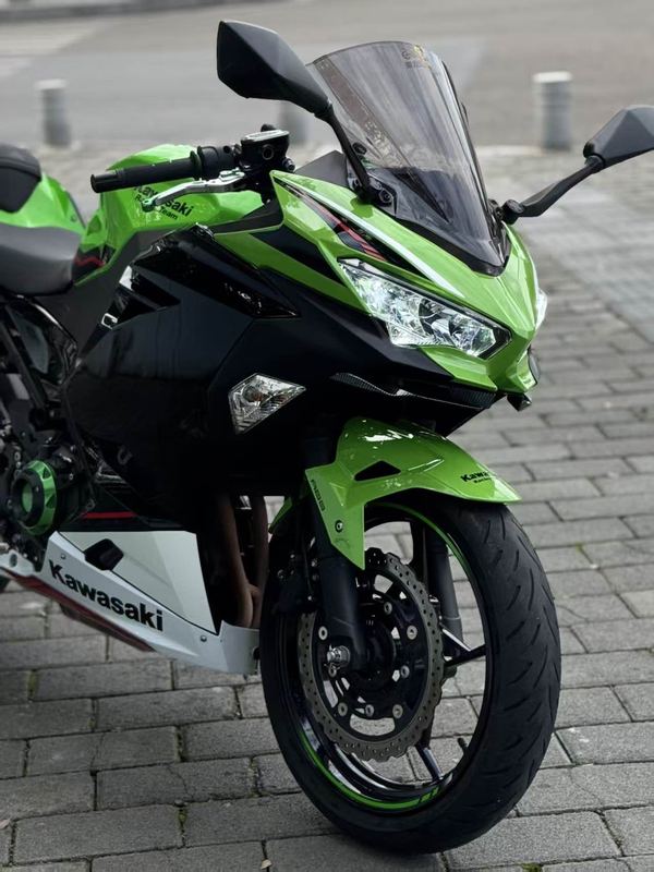 二手川崎Ninja 400