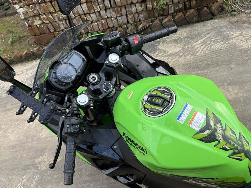 二手川崎Ninja 400