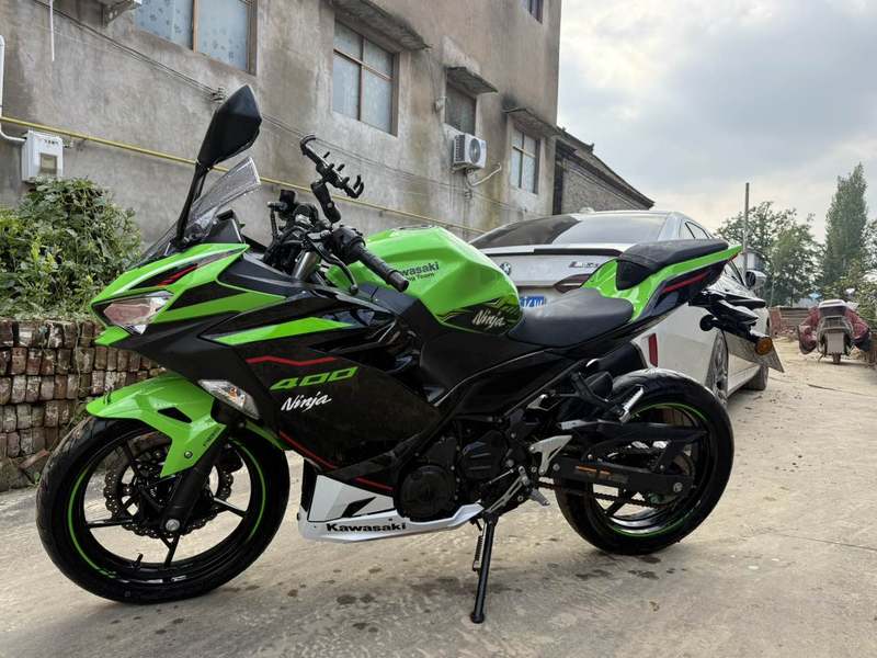 二手川崎Ninja 400