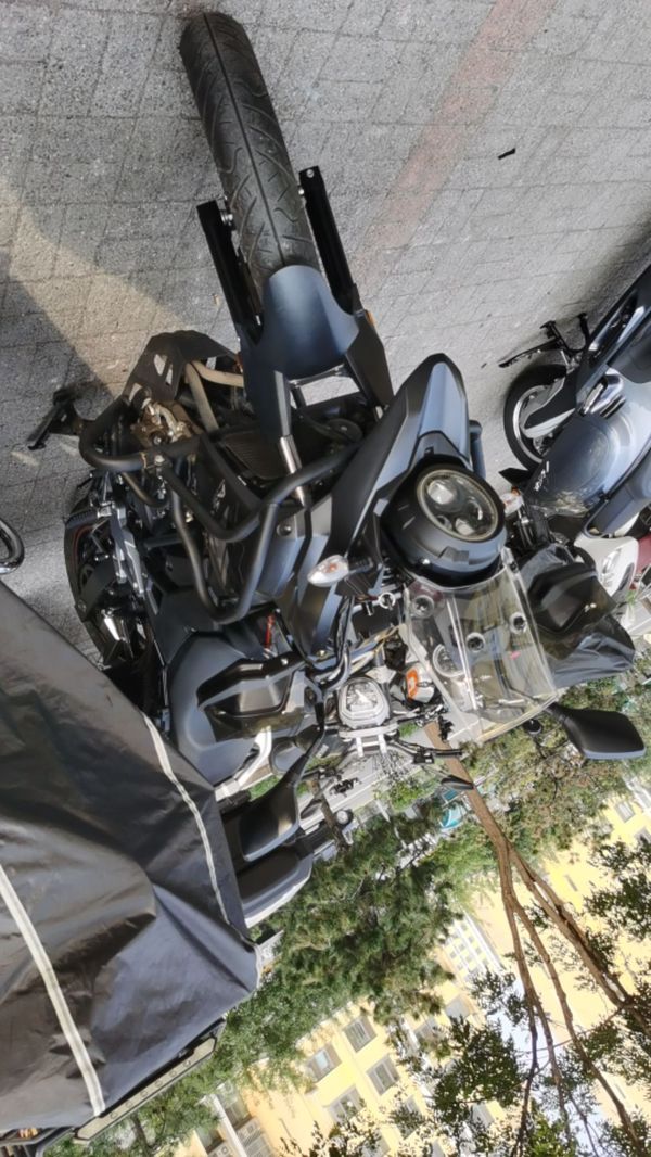 二手豪爵铃木DL250