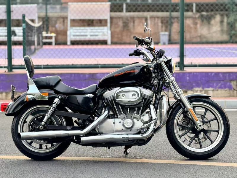 二手哈雷戴维森883L SuperLow