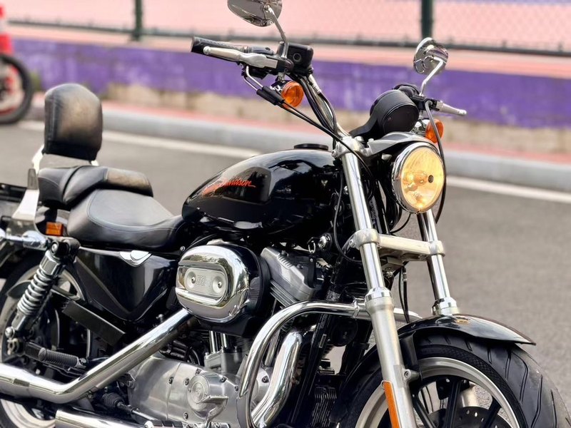 二手哈雷戴维森883L SuperLow