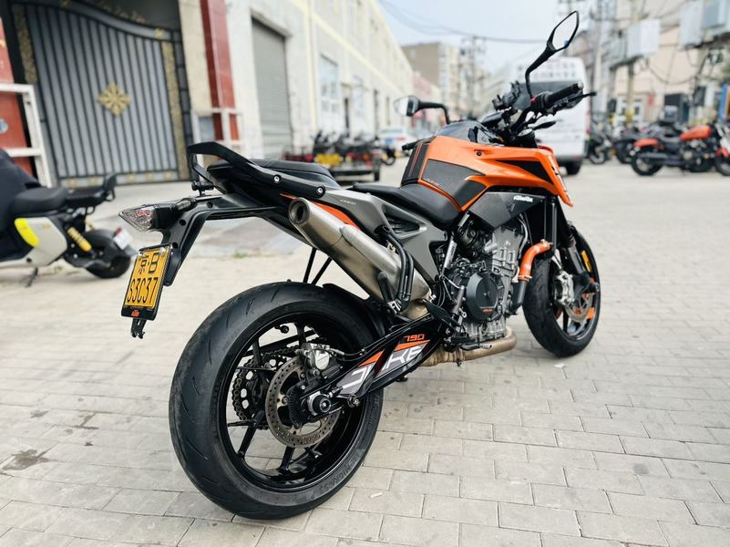 二手KTMR2R790 Duke