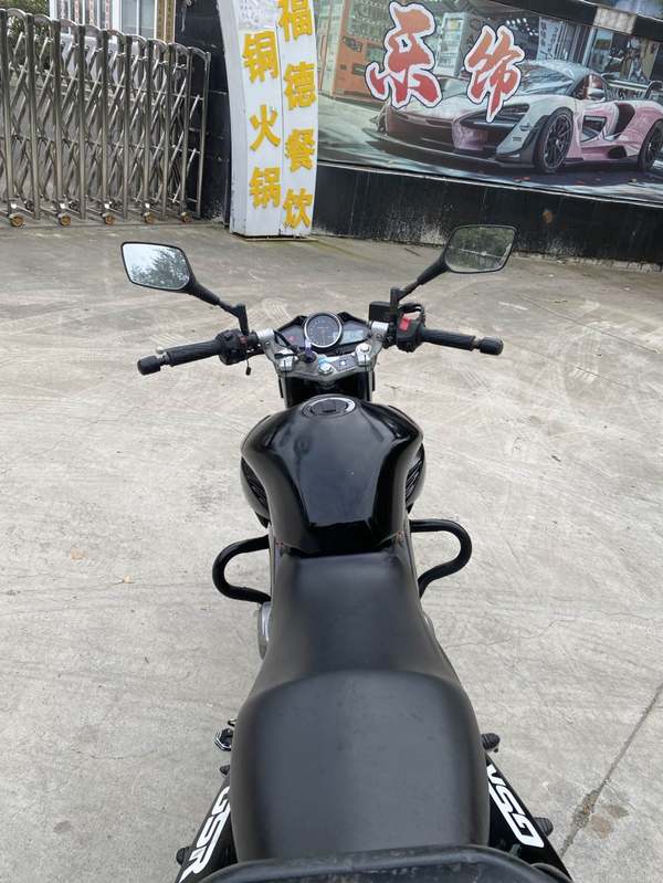 二手豪爵铃木骊驰 GW250