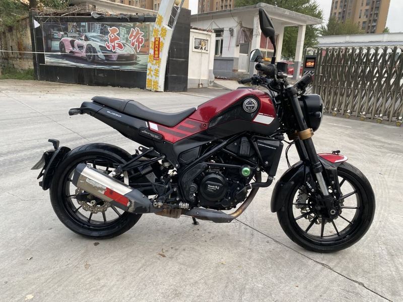 二手贝纳利幼狮 Leoncino 250