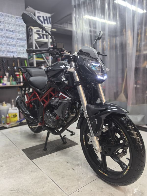 二手贝纳利红宝龙 TNT150i