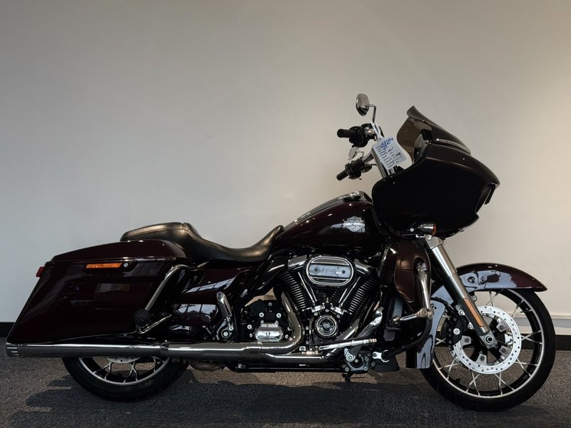 二手哈雷戴维森公路滑翔 Road Glide