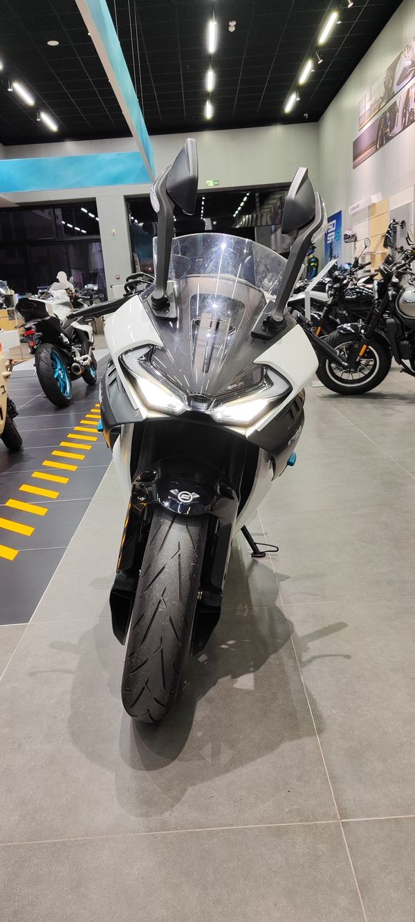 二手春风675SR-R