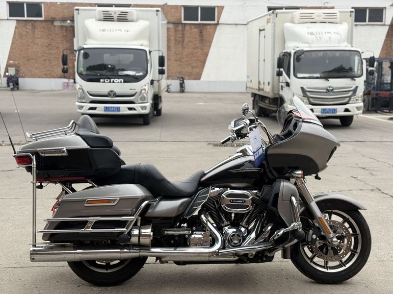 二手哈雷戴维森公路滑翔 Road Glide