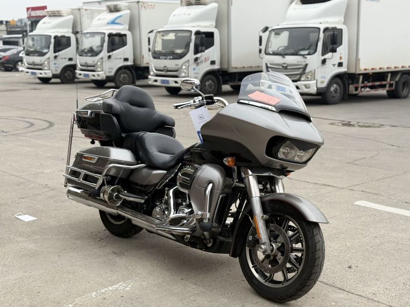 二手哈雷戴维森公路滑翔 Road Glide