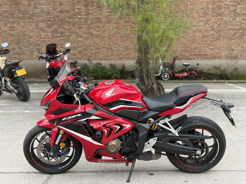 二手本田CBR650R