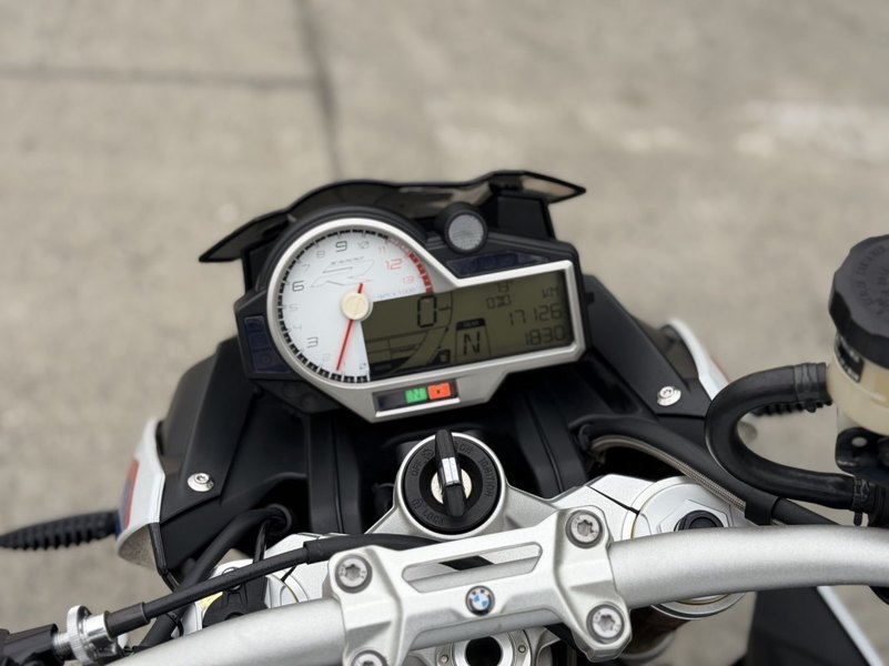 二手宝马S 1000 R