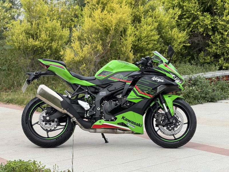 二手川崎ZX-4R