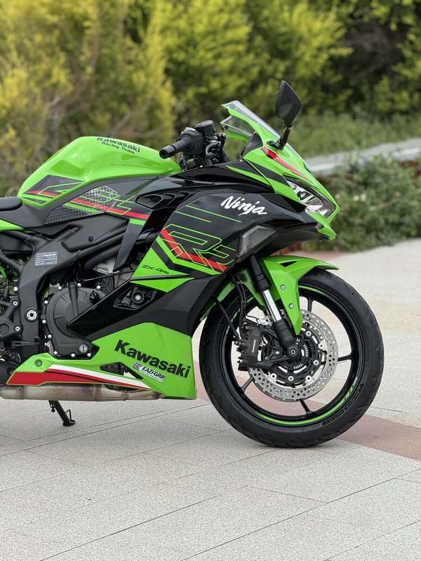 二手川崎ZX-4R