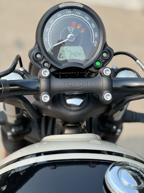 二手凯旋Bonneville Bobber