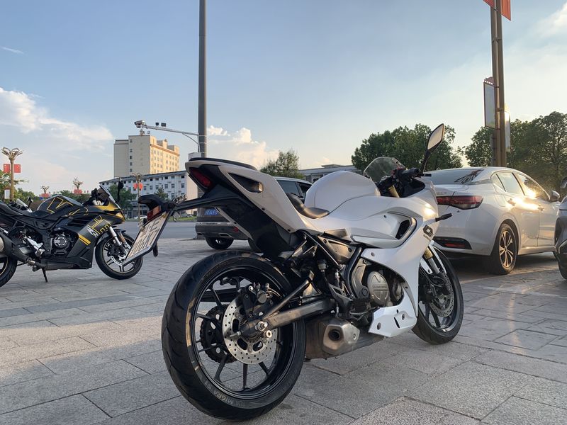 二手QJMOTOR赛250