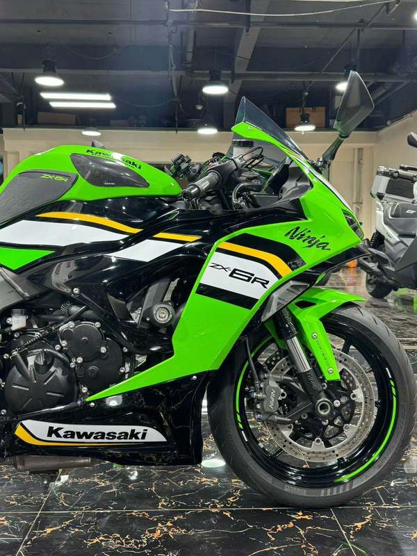 二手川崎Ninja ZX-6R 