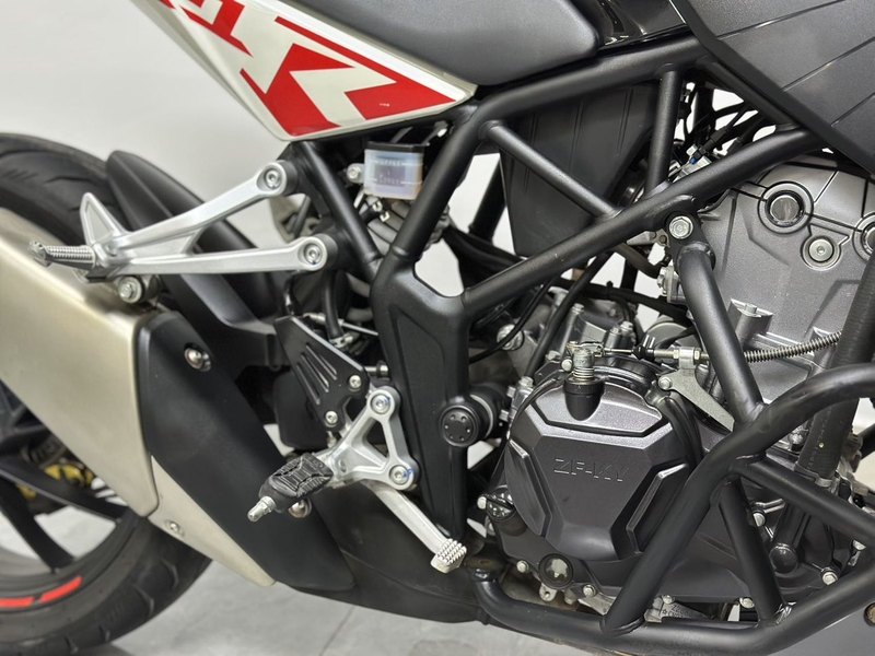 二手凯越Cobra 321R