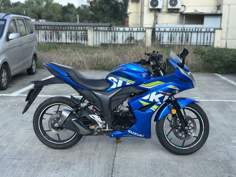 二手济南铃木极客飒 Gixxer 155