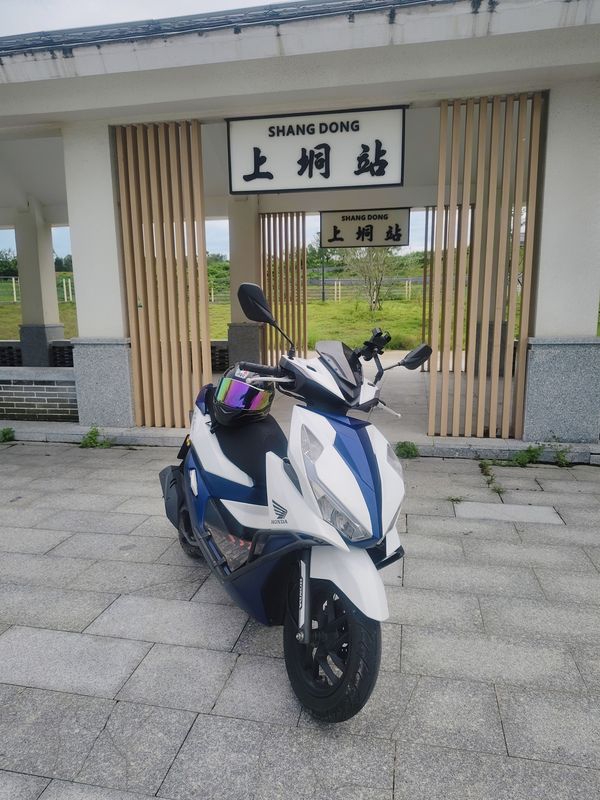 二手五羊本田NX125