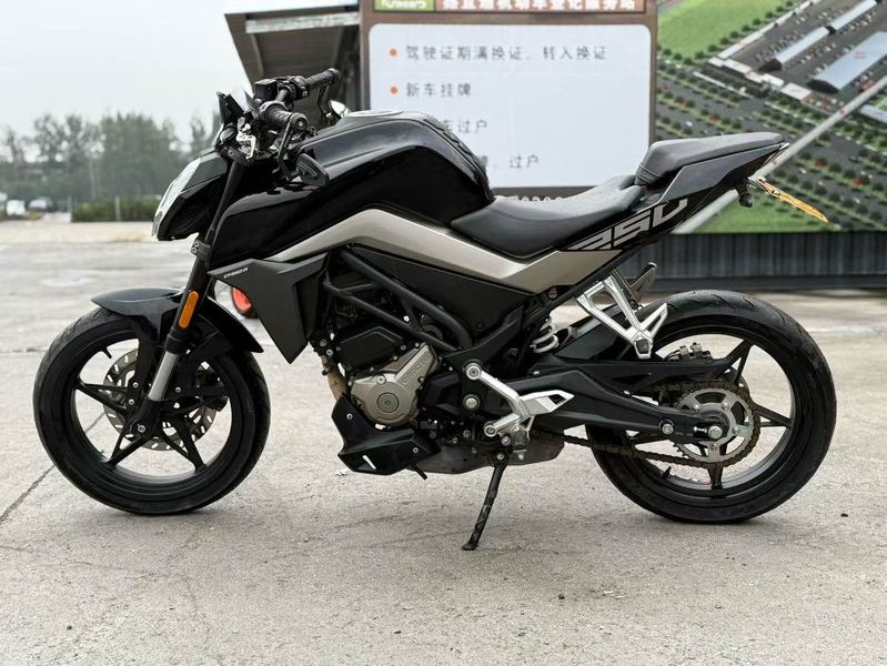 二手春风250NK