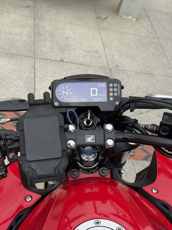 二手本田CB400F