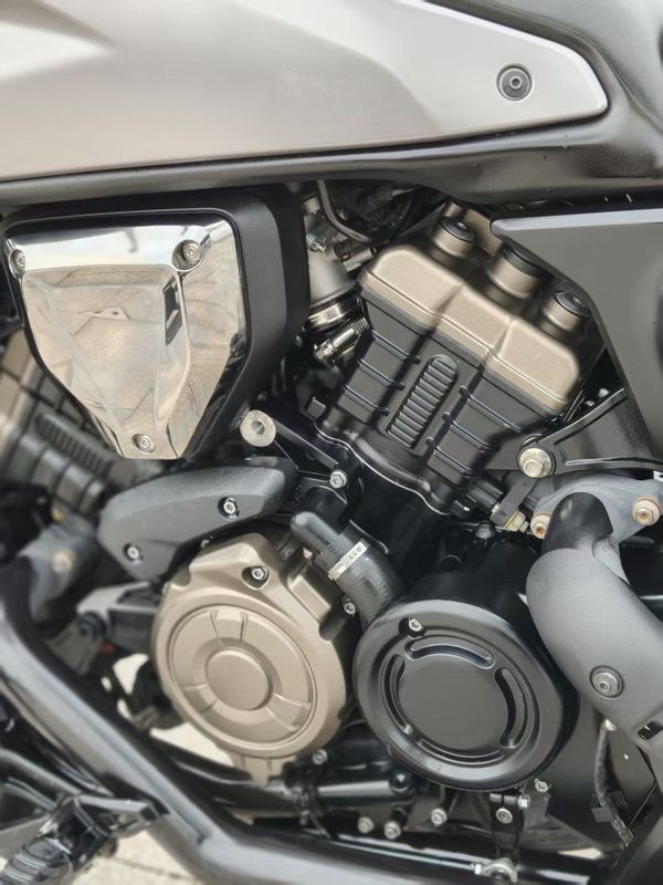 二手QJMOTOR闪600