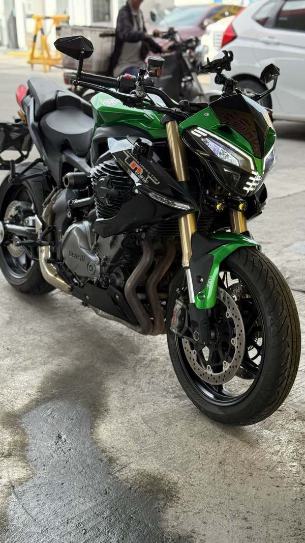 二手贝纳利TNT899