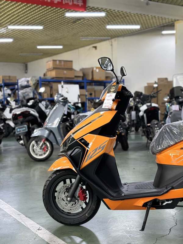 二手五羊本田NWX125