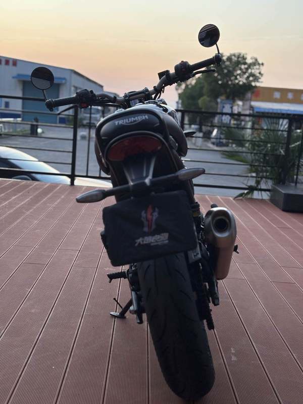 二手凯旋Speed 400