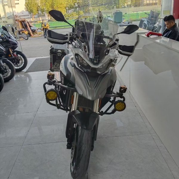 二手QJMOTOR骁750