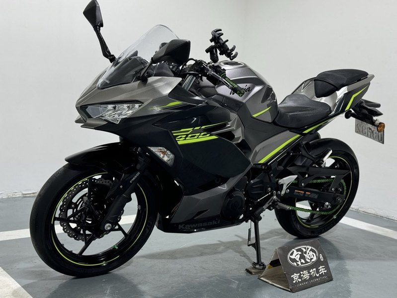 二手川崎Ninja 400