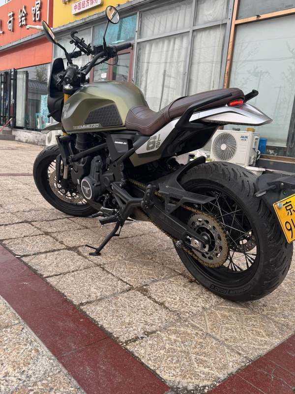 二手摩托莫里尼赛文佐6½