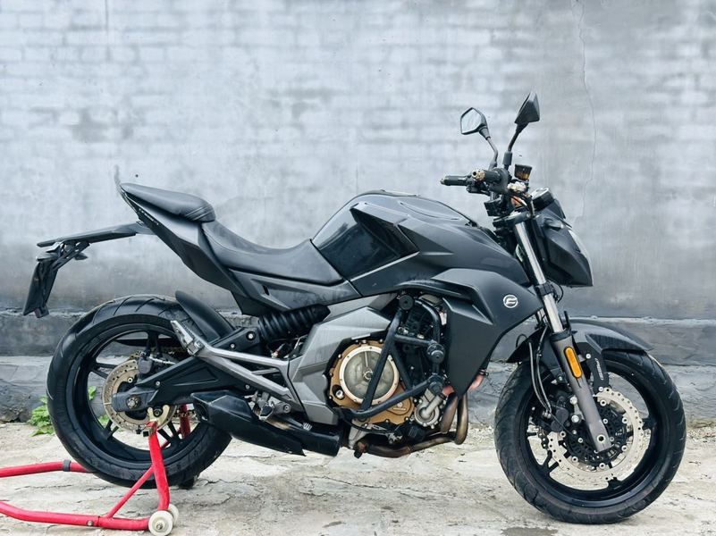 二手春风650NK