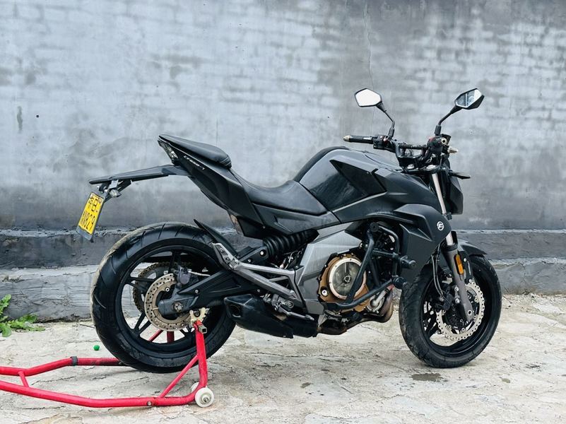 二手春风650NK